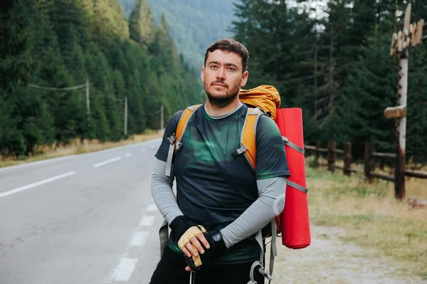 Quels sont les meilleurs itinéraires pour une expédition en traîneau à chiens en Alaska?